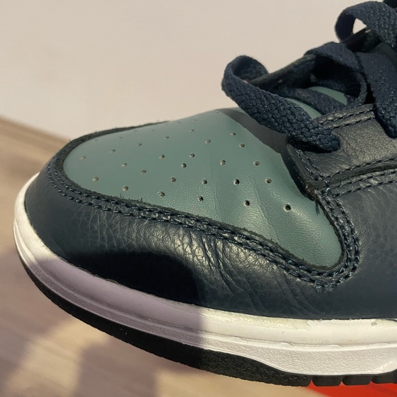 NIKE DUNK LOW RETRO ARMORY NAVY SIZE 9MENS - Picture 7 of 12